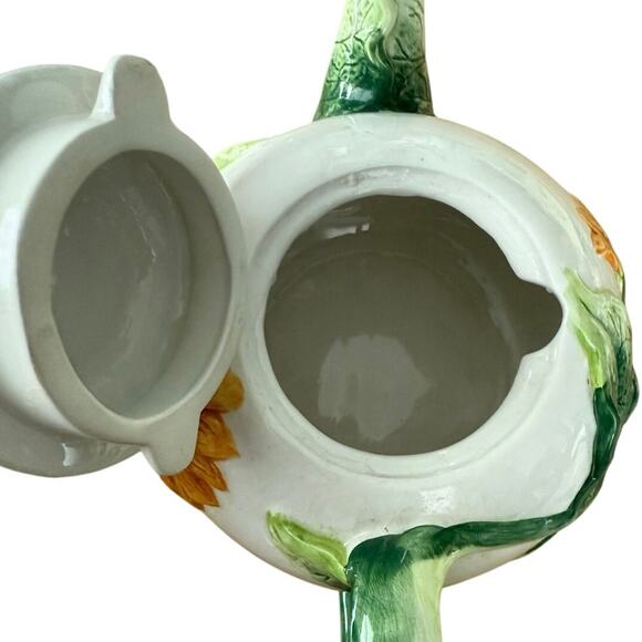 Vintage Sunflower Nature Ceramic Teapot - Picture 5 of 8